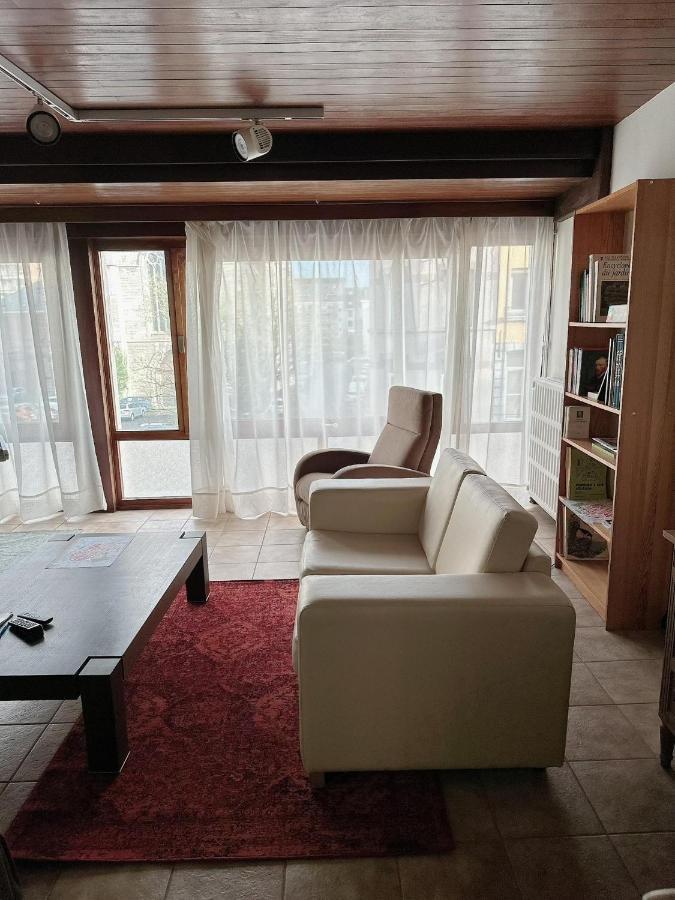Appartement Centre Ville 투르네 외부 사진